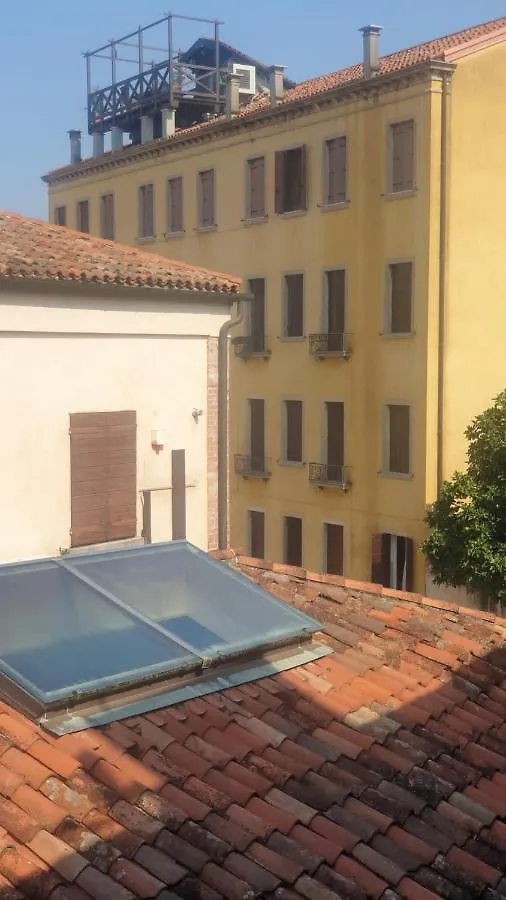 Snc1018 Modern Boutique Apartment Venice