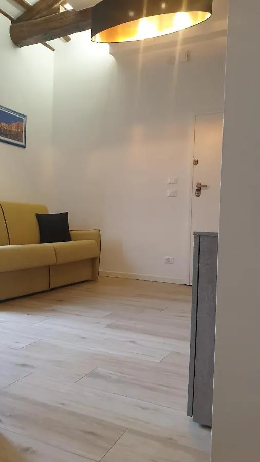 Snc1018 Modern Boutique Apartment Venice