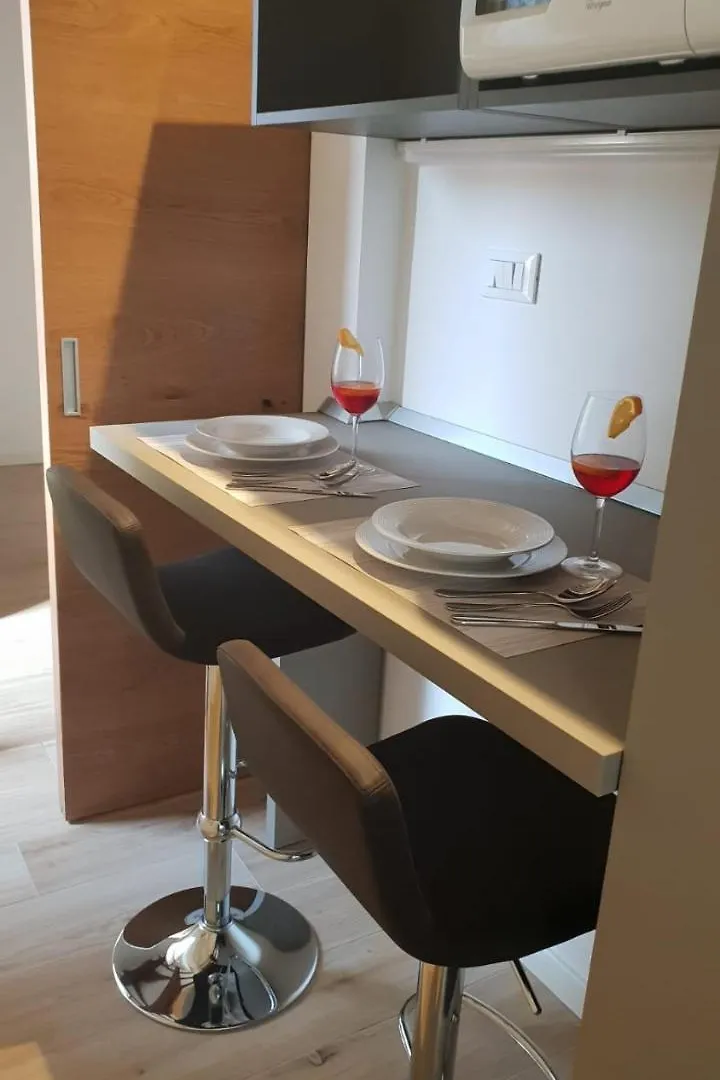 Snc1018 Modern Boutique Apartment Venice
